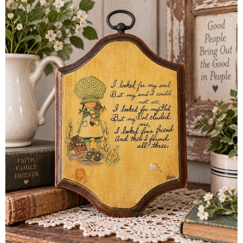 Vintage Veda Wooden Wall Plaque Girl Bonnet Friend Poem Folk Art Decor 9x6.5